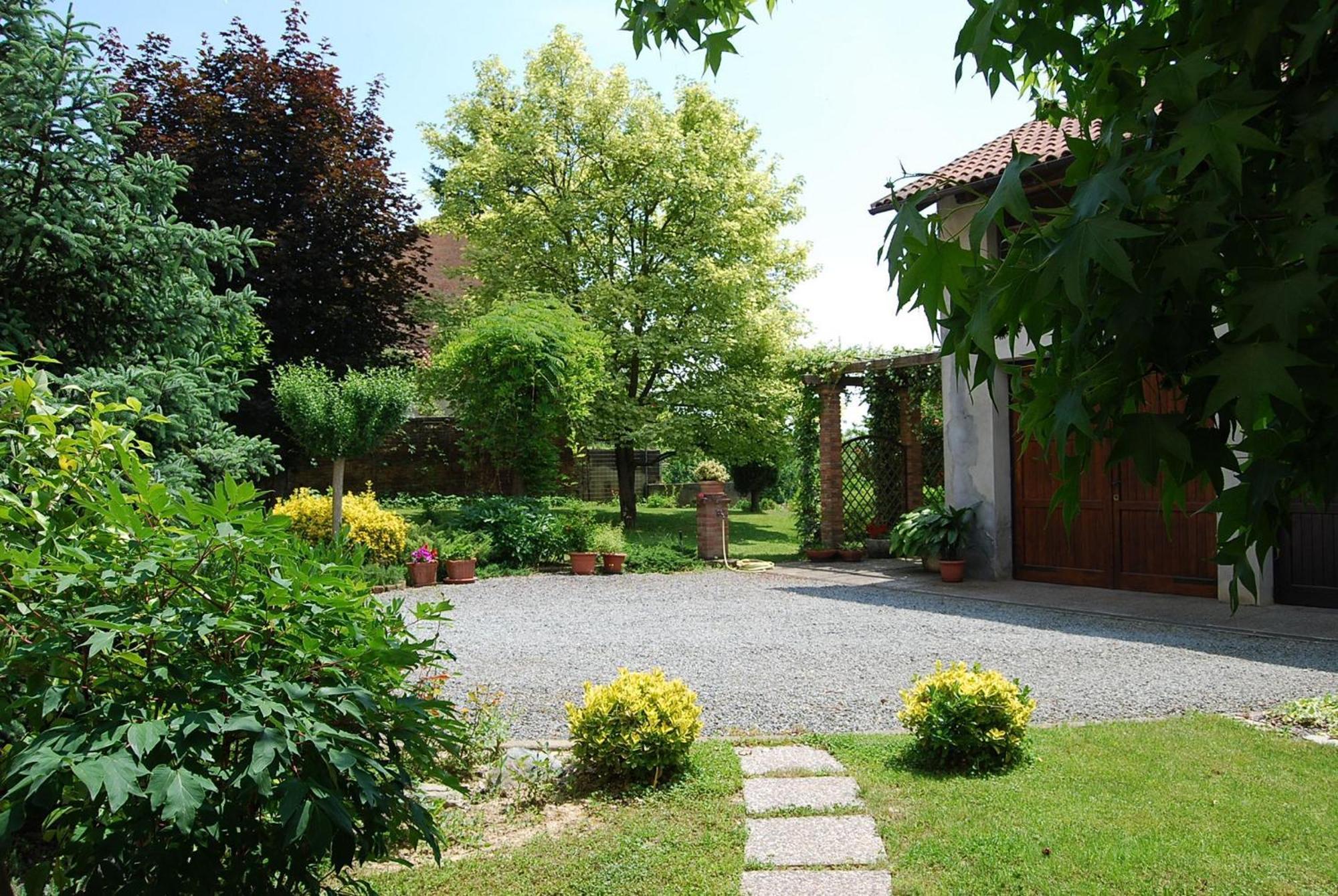 San Rocco Di Villa Di Isola D'Асти Экстерьер фото